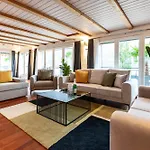 Apartment Spirit - The Penthouse - View - Parking - Ac